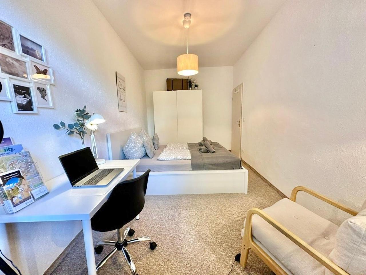 Appartement "Stadtgefluester" Im Zentrum, Inkl Stellplatz, 2 Betten, Babybett, Balkon, Gratis Kaffee Und Tee, Wlan Bautzen Luaran gambar