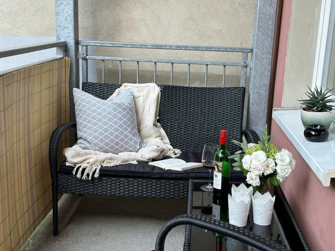 Appartement "Stadtgefluester" Im Zentrum, Inkl Stellplatz, 2 Betten, Babybett, Balkon, Gratis Kaffee Und Tee, Wlan Bautzen Luaran gambar