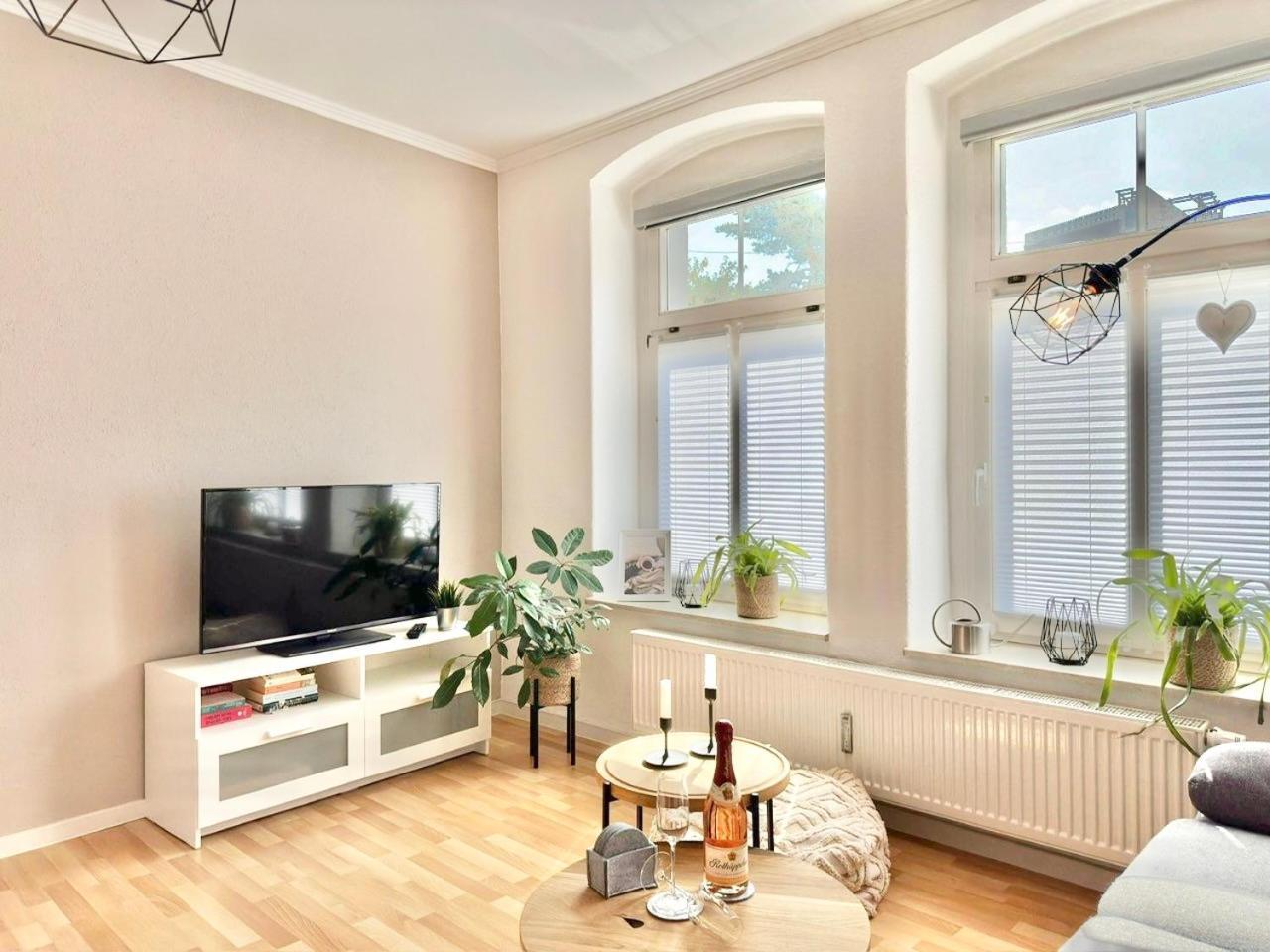 Appartement "Stadtgefluester" Im Zentrum, Inkl Stellplatz, 2 Betten, Babybett, Balkon, Gratis Kaffee Und Tee, Wlan Bautzen Luaran gambar