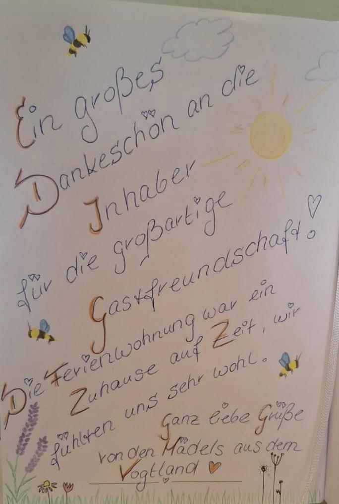 Appartement "Stadtgefluester" Im Zentrum, Inkl Stellplatz, 2 Betten, Babybett, Balkon, Gratis Kaffee Und Tee, Wlan Bautzen Luaran gambar